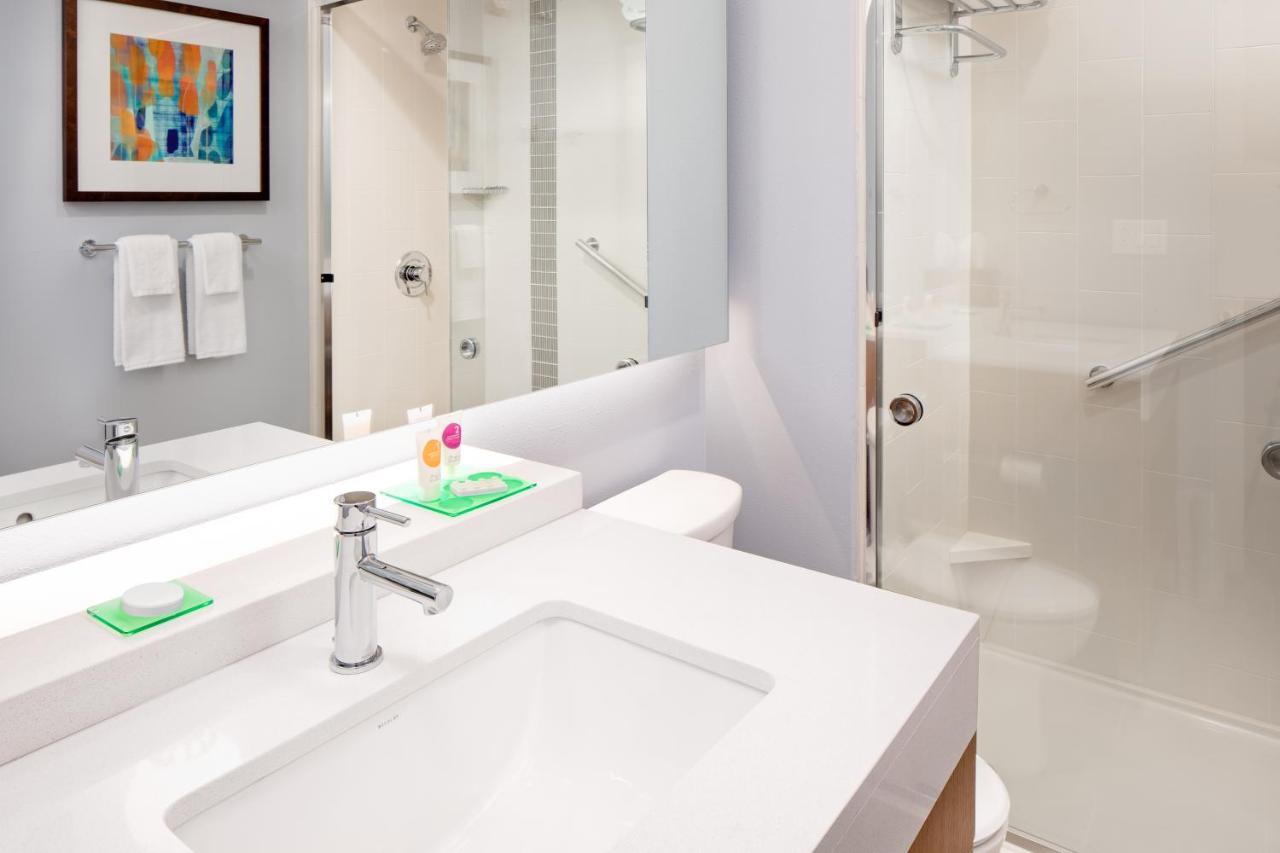 Hyatt Place Florence Downtown Екстериор снимка