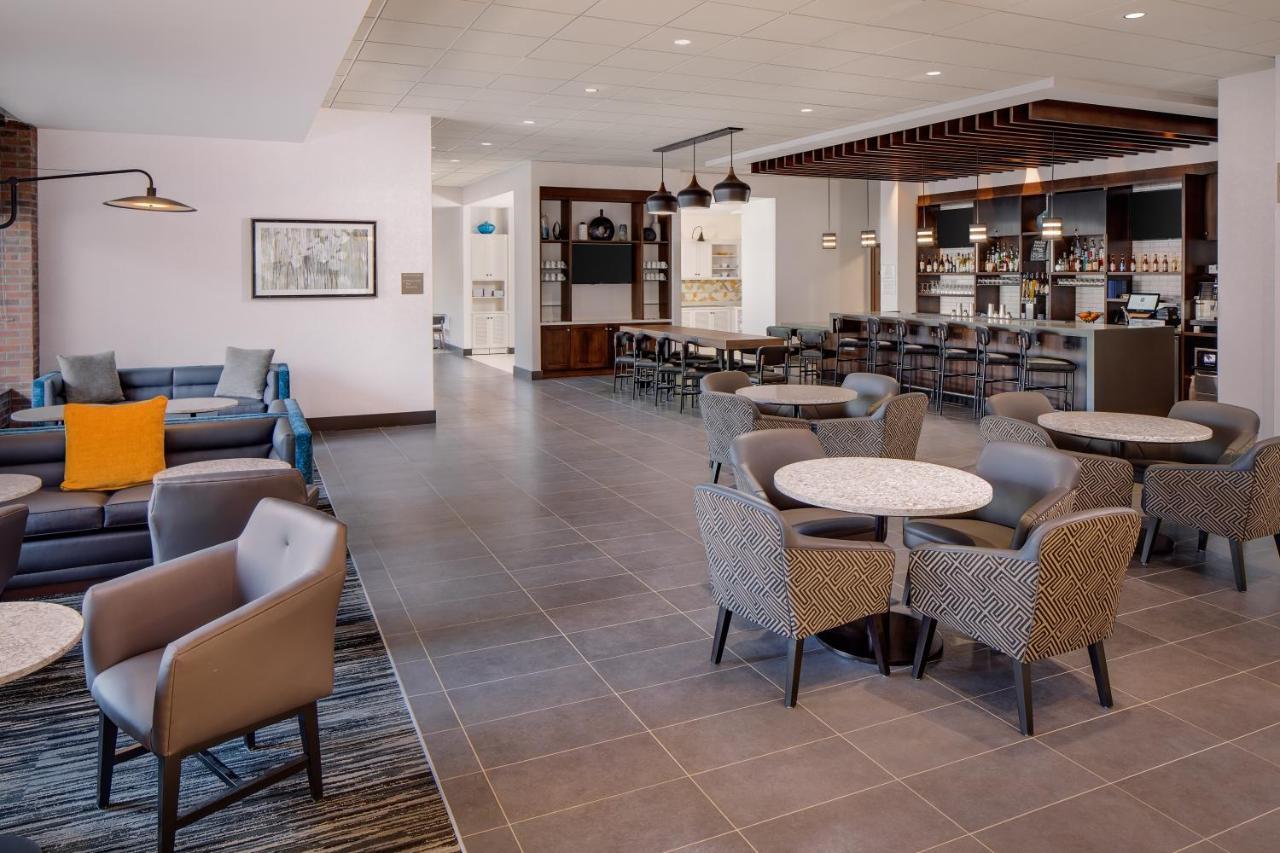 Hyatt Place Florence Downtown Екстериор снимка